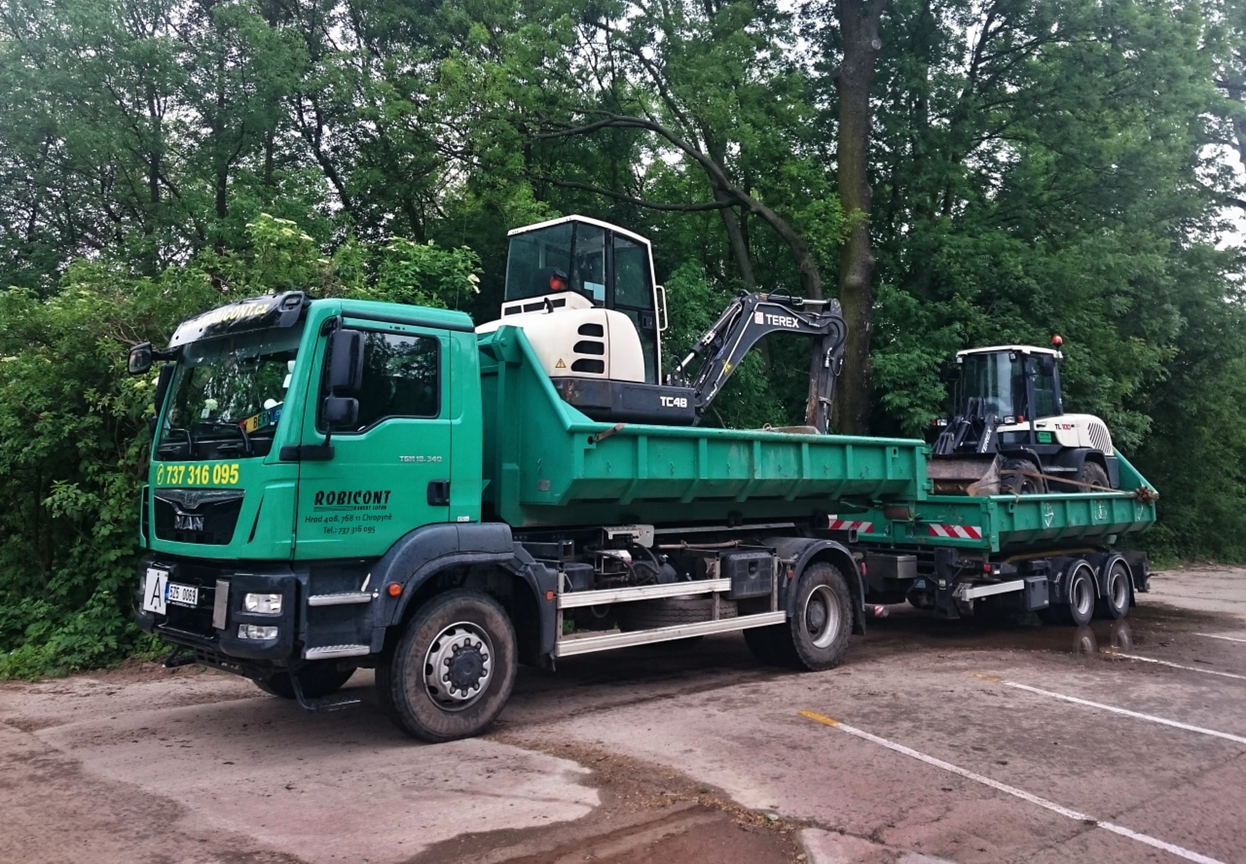 KONTEJNEROVÁ AUTODOPRAVA